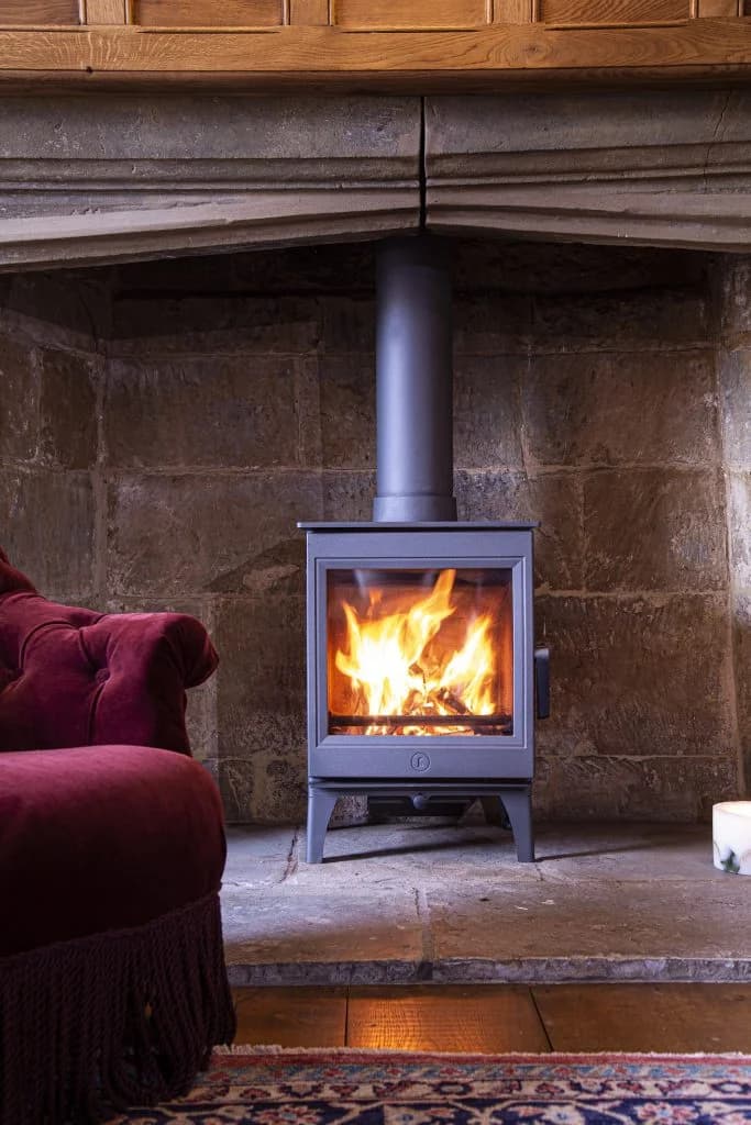 Free Standing Fireplaces